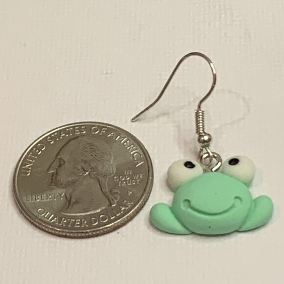 Frog Earring, Silly Animal Earring, Frog Jewelry, Gift Idea, Amphibian Earring - Picture 3 of 5